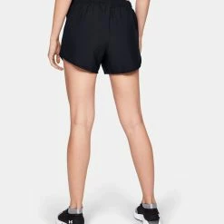 Under Armour Speed Stride Shorts, Ladies 12 Under Armour Speed Stride Shorts, Ladies -Sporting Goods Store 1290872c 57792.1650349138